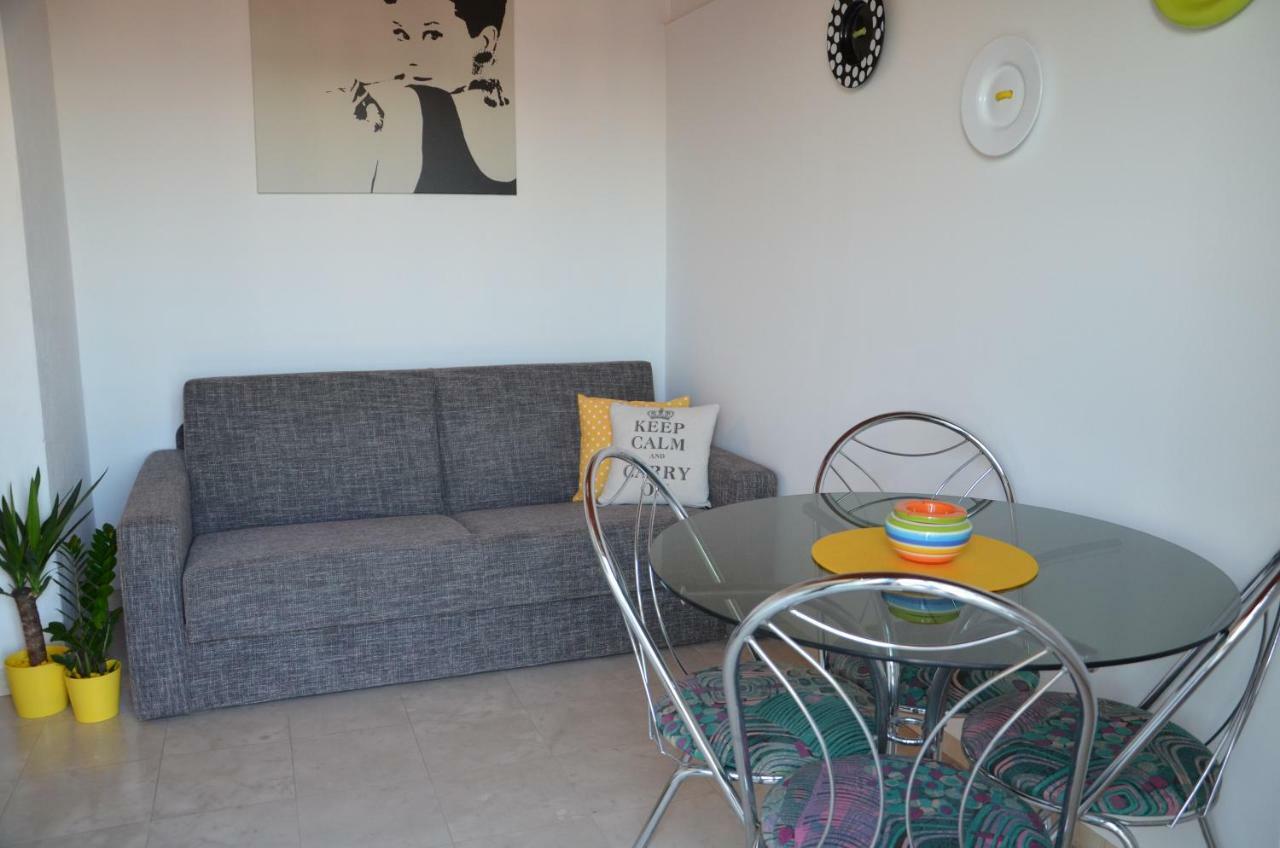Luana Apartment Milna  Extérieur photo